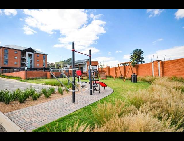 2 BEDROOM APARTMENT FOR SALE IN MODDERFONTEIN